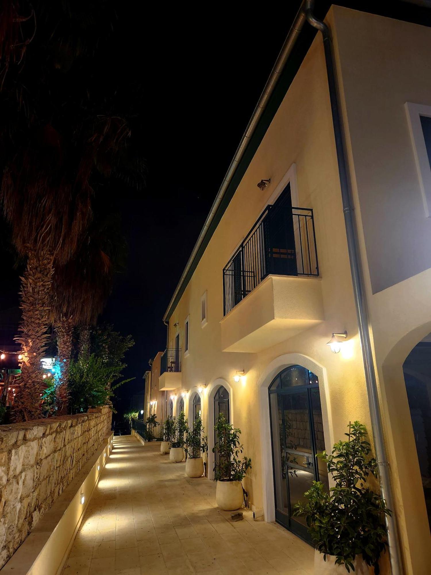 49 Boutique Villa Zikhron Ya'akov Buitenkant foto
